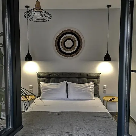 Apart Otel Elements Néa Péramos